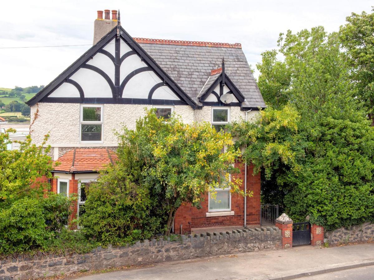 Bryn Y Mor Villa Colwyn Bay Exterior photo